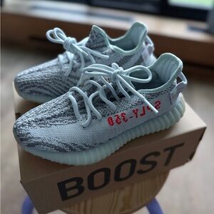 adidas Yeezy Boost 350 V2 Gray White Sneakers
